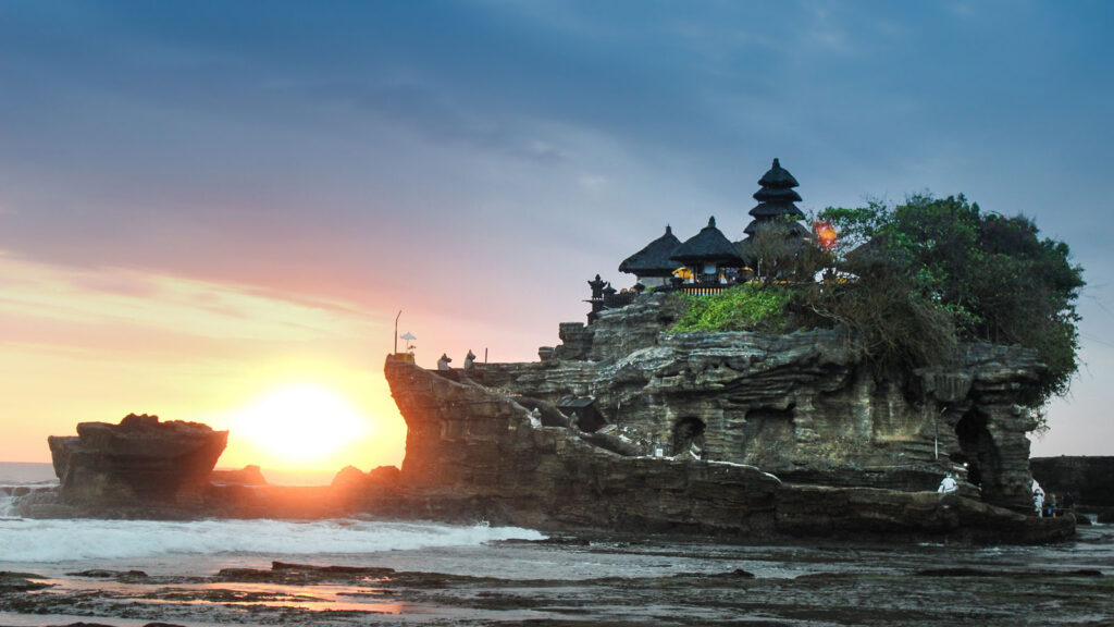 Meninggalkan Kenangan Indah di Pantai Bali: Pengalaman yang Tidak Terlupakan